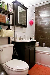 Rented by Rennit Inc.