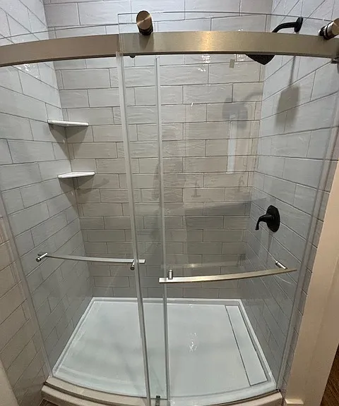 2nd floor bath shower stall