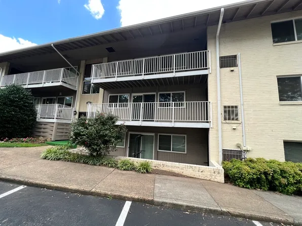 808 Brook Hill Rd, Richmond, VA 23227