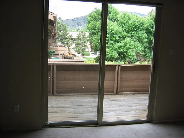 1895 Alpine Ave #B12 — Photo 9