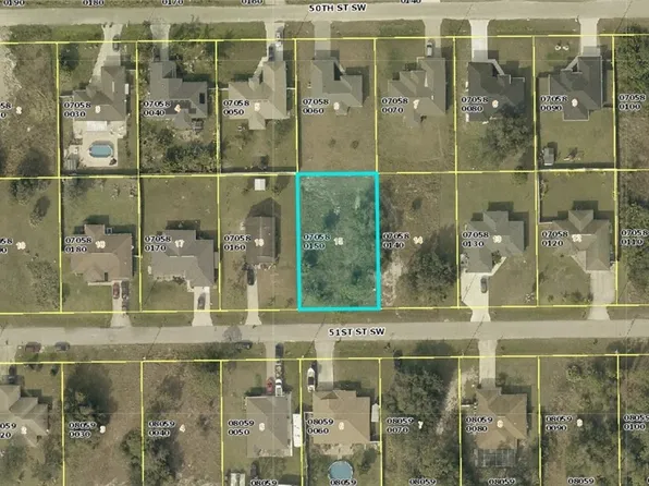 2508 51st St SW, Lehigh Acres, FL 33976