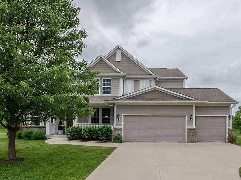 1st image of 415 Gateshead Ct