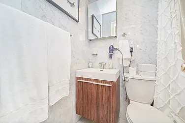 Rented by Living New York