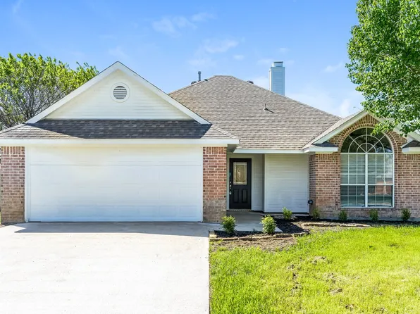 211 Dove Mdws, Krum, TX 76249