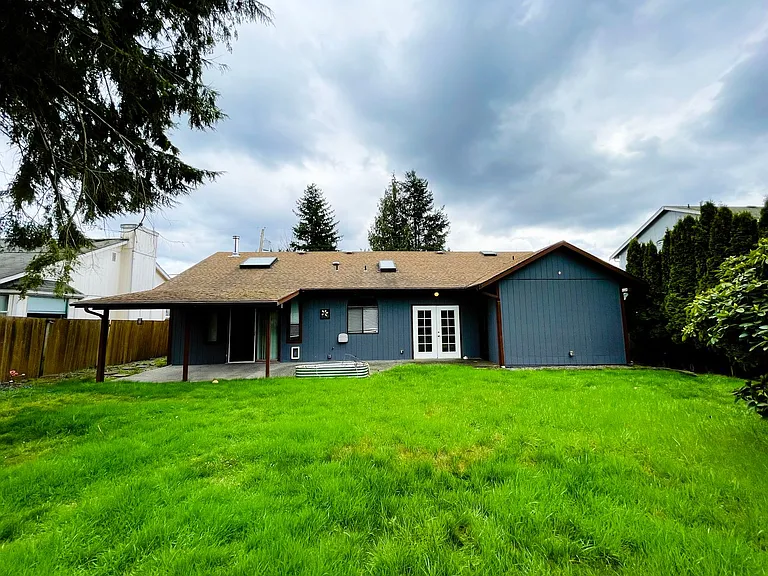 21828 SE 269th St — Photo 31