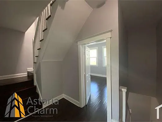 519 Beaumont Ave — Photo 20