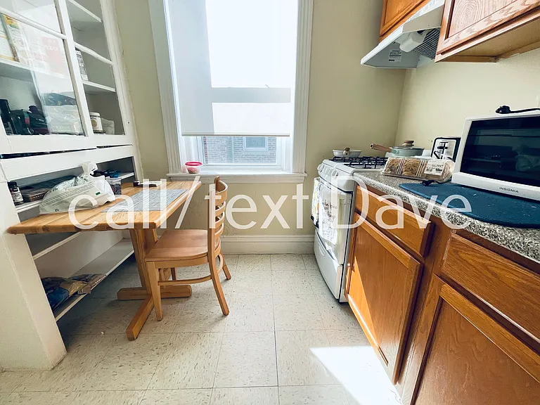46 Gardner St #1 — Photo 9