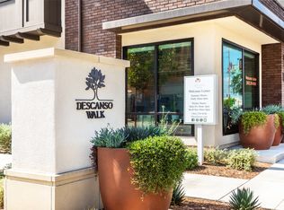 1086 Foothill Blvd, Claremont, CA 91711