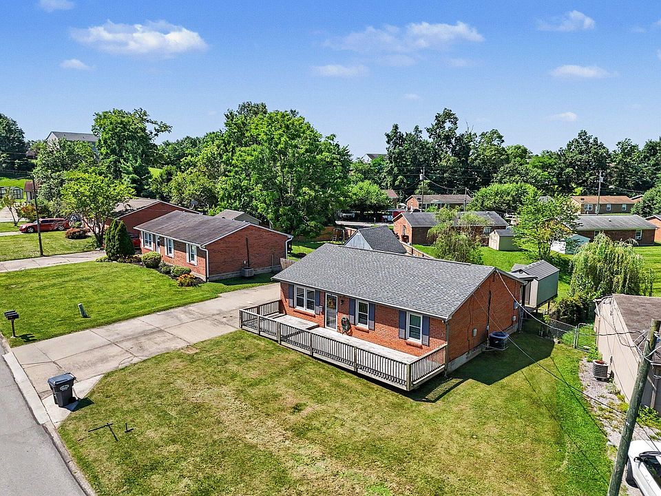 1st image of 2977 Douglas Dr