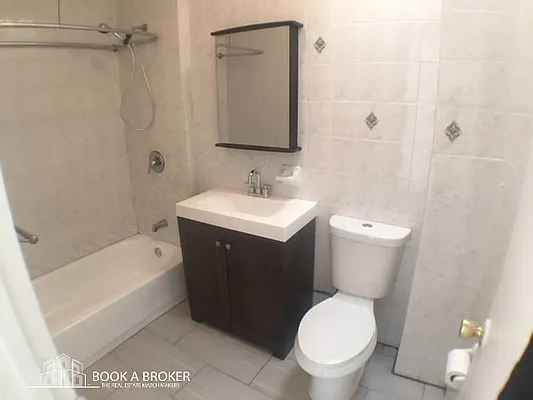 Rented by Book A Broker | media 6