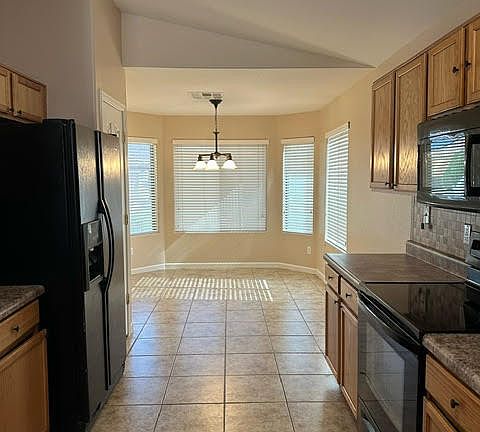2nd image of 36350 W Alhambra Street