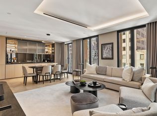 685 5th Ave #12A, New York, NY 10022