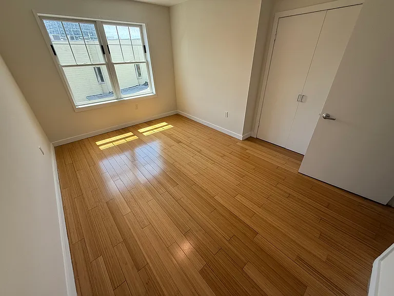 197 Academy St #403 — Photo 4
