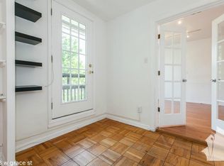 1043 W Grace St #1621, Chicago, IL 60613