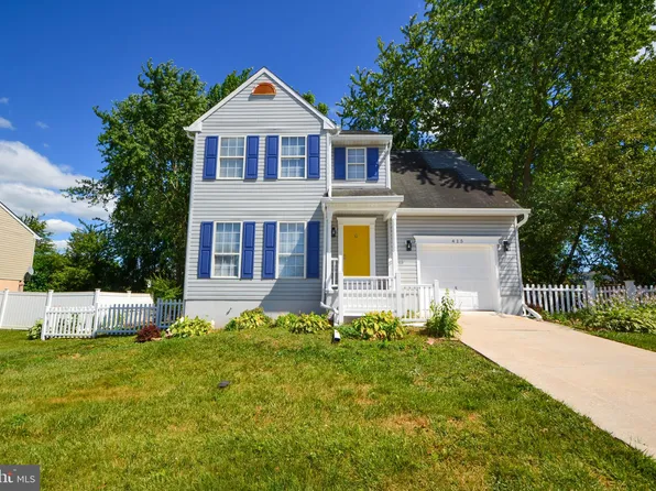415 Taney Dr, Taneytown, MD 21787
