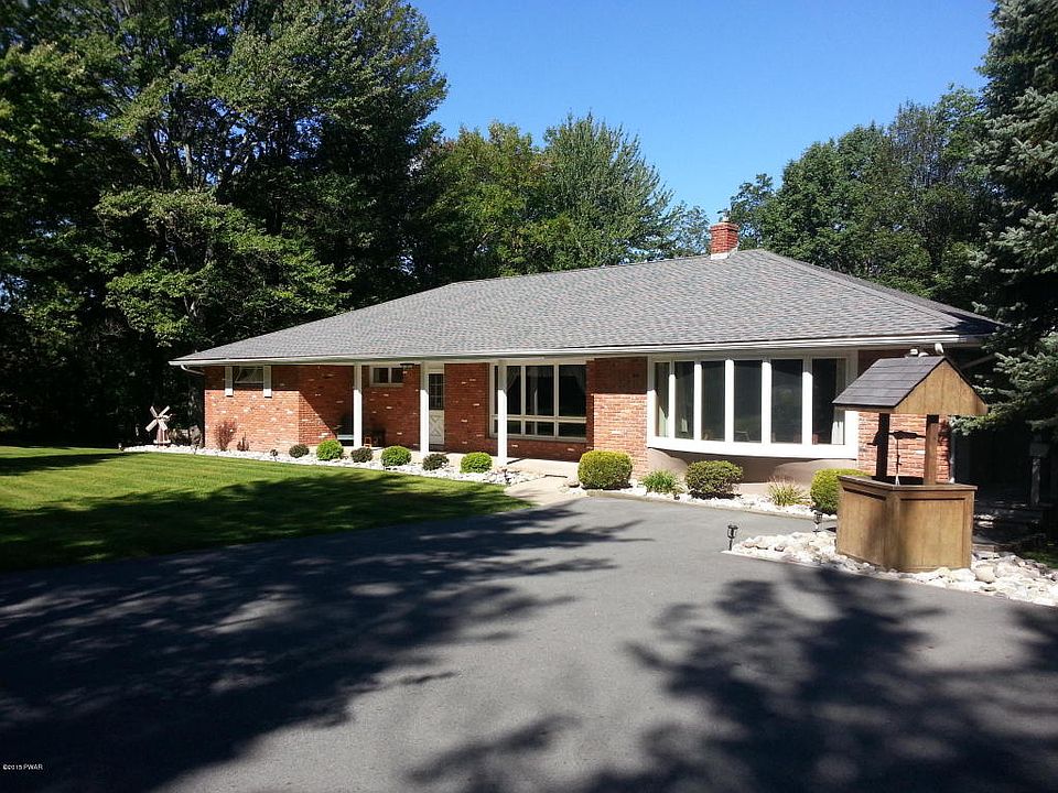 1st image of 118 Ansley Rd