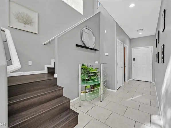 8967 Lanta Island Ave, Las Vegas, NV 89148
