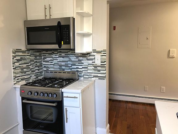 2nd image of 205 Monticello Ave APT 3Y