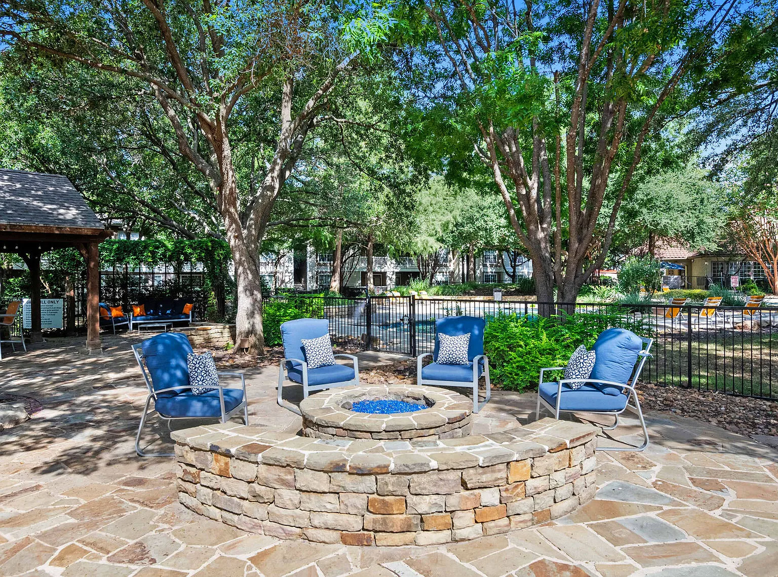 The Point at Deerfield Apartments — Photo 2