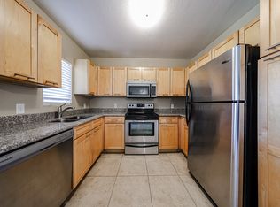 1295 N Ash St APT 423, Gilbert, AZ 85233