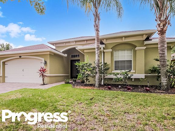 3rd image of 1018 Costa Mesa Ln