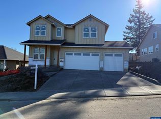 1774 Ammon St NW, Salem, OR