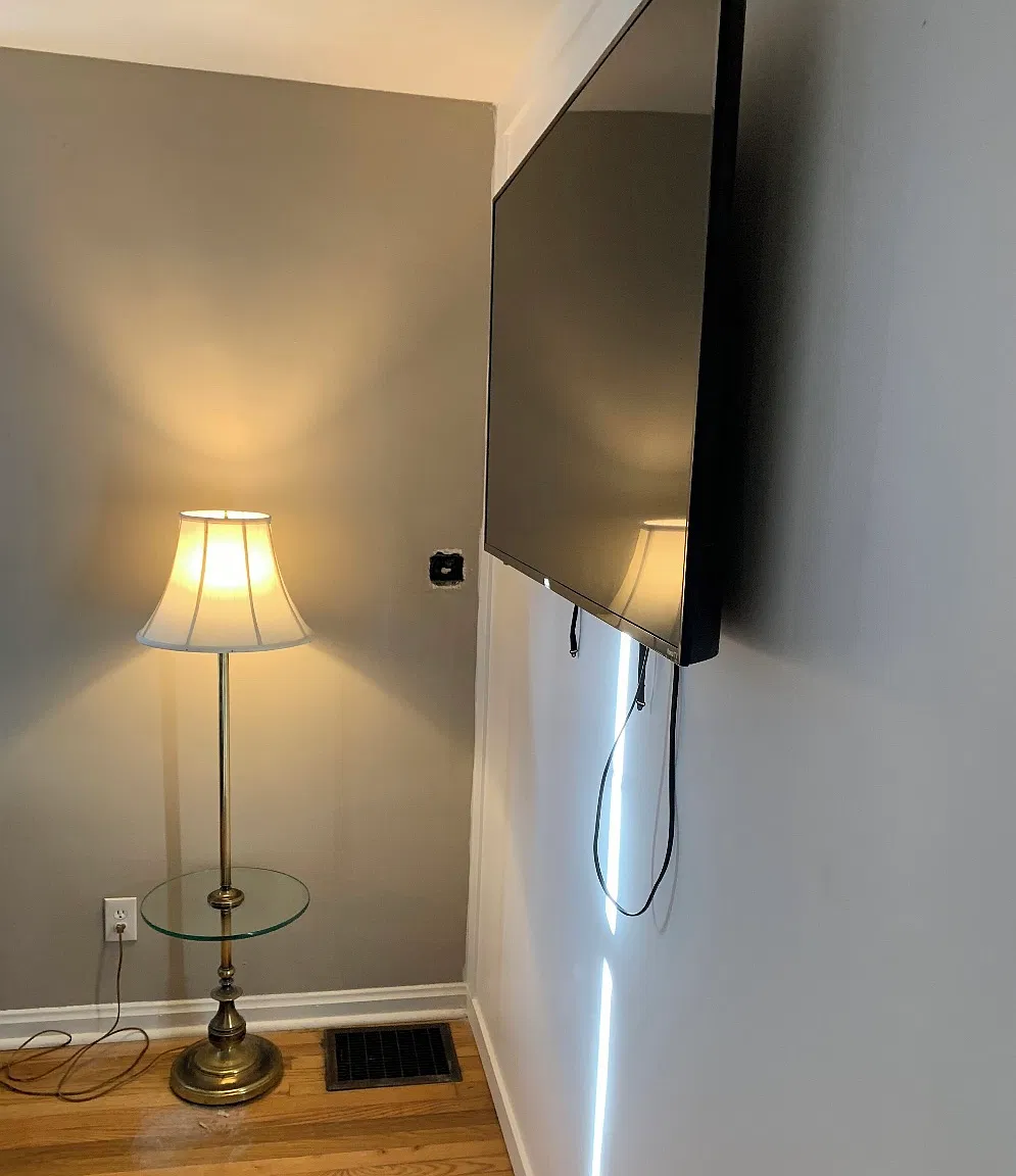 3 bed, 864 sqft, $1,200 — Photo 4