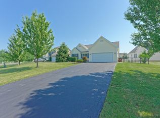 58 Brookhaven Ln, Glenmont, NY 12077