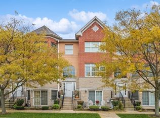 17945 Fountain Cir, Orland Park, IL 60467