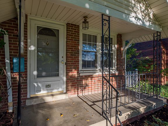 2nd image of 1541 Virginia Ave