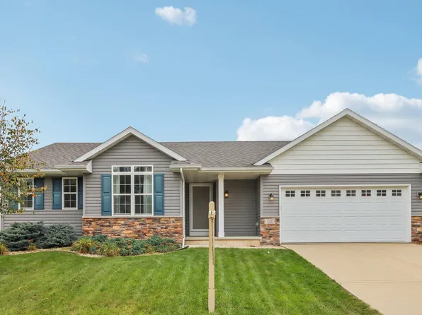 520 Falk Dr, Edgerton, WI 53534