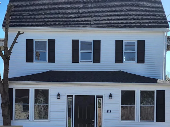 112 Main St, Saint Georges, DE 19733