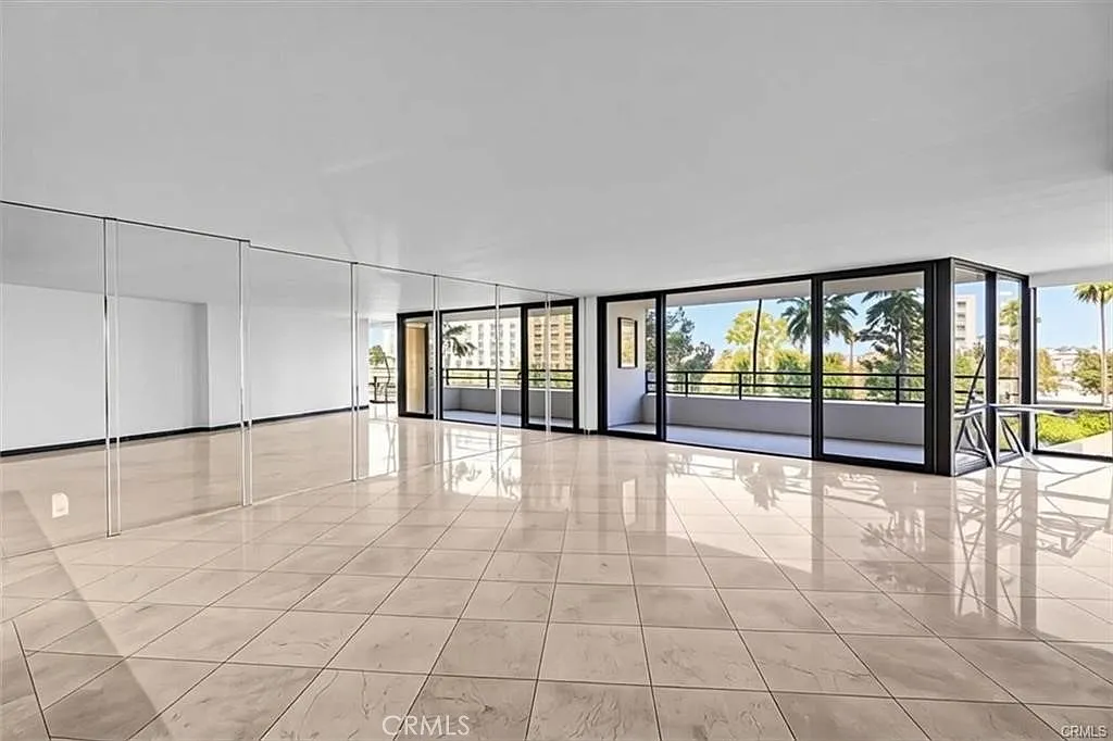 3 bed, 1722 sqft, $6,000 — Photo 4