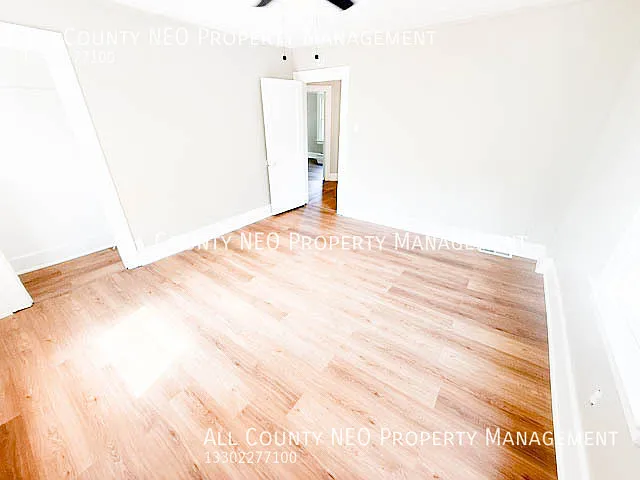 549 Wildwood Ave — Photo 14