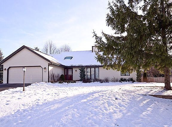 2nd image of 10218 N Concord Dr