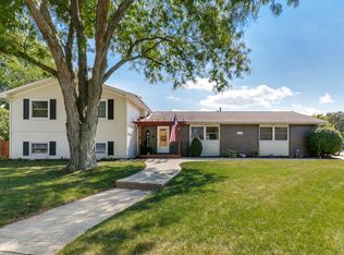 2603 E Washington St, Bloomington, IL 61704