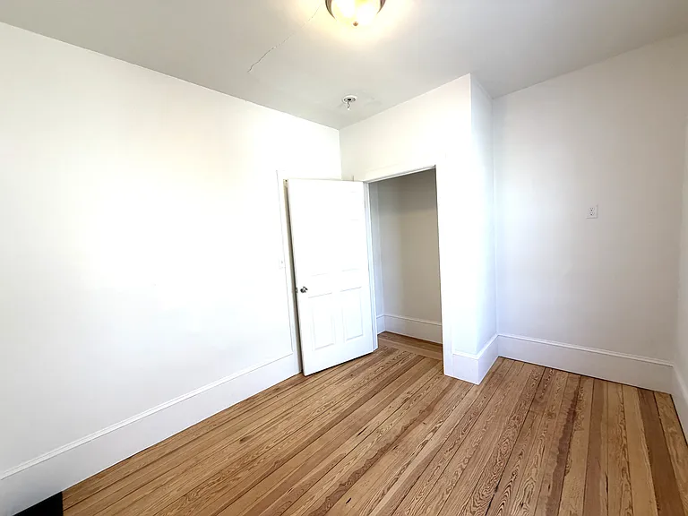 1808 River St #2 — Photo 8
