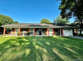 214 E 3rd St, Jonesburg, MO 63351