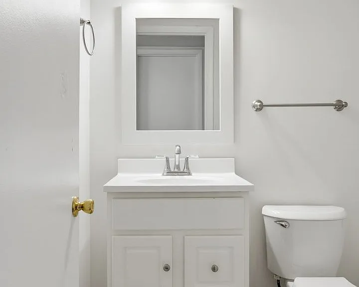 316 Lorna Dr — Photo 25