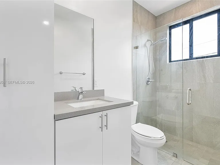 440 E 16th St #436 — Photo 40