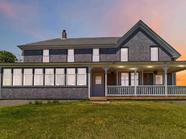 1621 Eastern Shore Rd, Queens, NS B0J 1H0