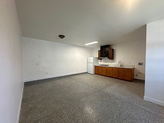 3rd image of 14044 Rexwood Ave #B