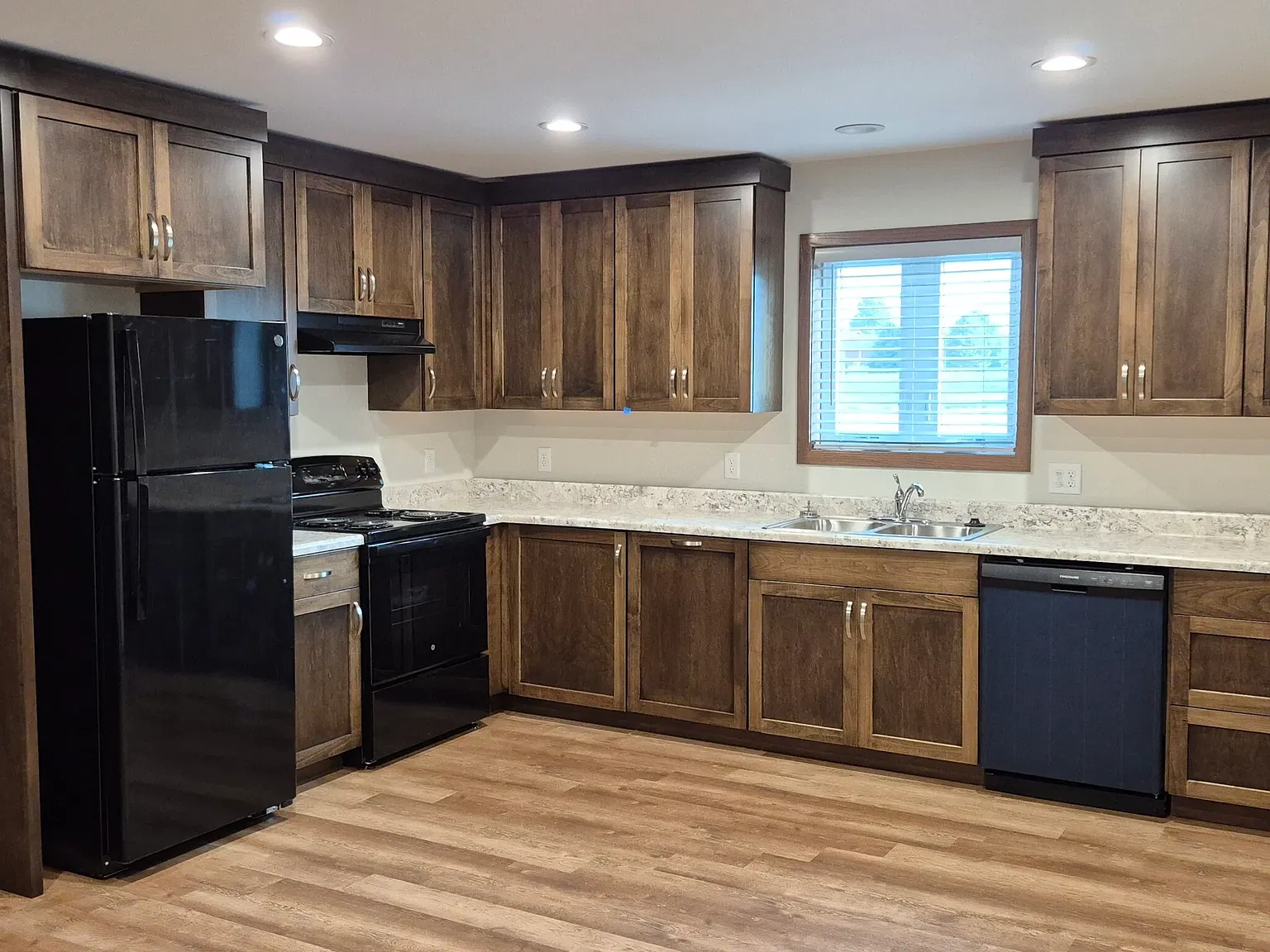 206 County Rd N — Photo 1