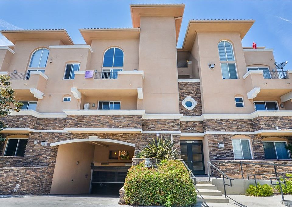 1st image of 5227 Denny Ave Unit 308