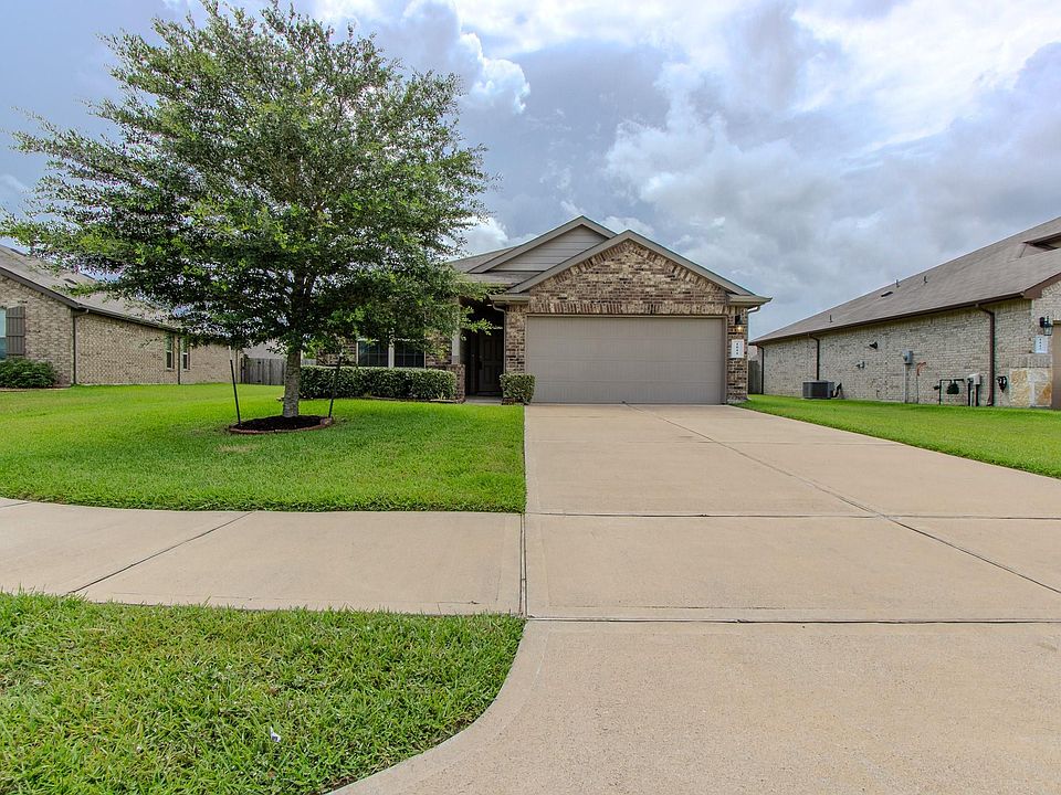 1st image of 1811 Brady Shores Dr