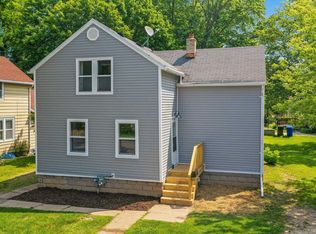 1108 N Linwood Ave, Appleton, WI 54914