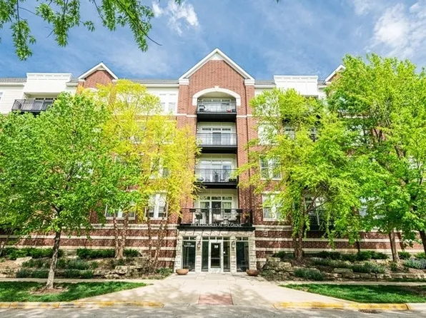 7753 Van Buren St Unit 311, Forest Park, IL 60130