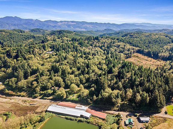 3rd image of 8365 Bewley Creek Rd