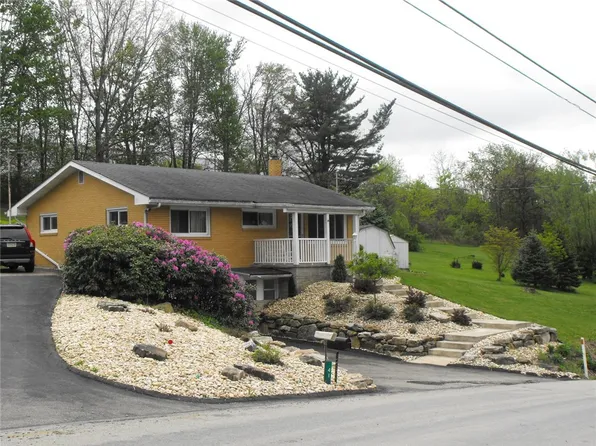41 Mark Dr, Delmont, PA 15626