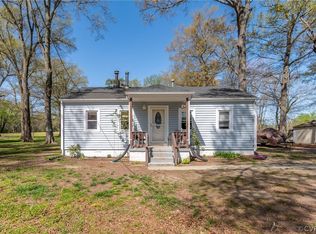 21710 Hudson St, South Chesterfield, VA 23803